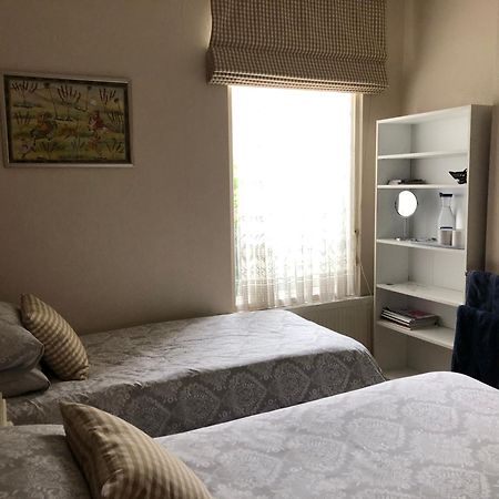 Bed and Breakfast Helena Host Family Londres Exterior foto